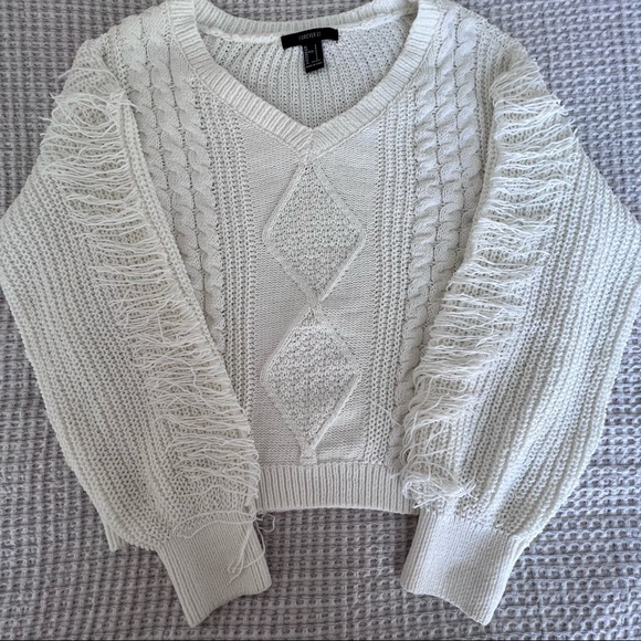 Forever 21 • Fringe Sweater - Picture 1 of 2